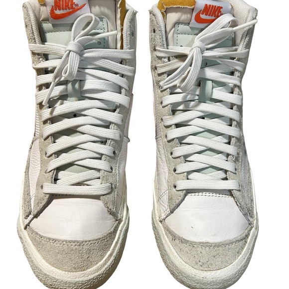 Nike Blazer Mid Size 8 DQ7673-103 White High Top Retro Orange Logo Shoes - Picture 14 of 15